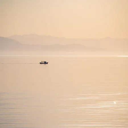 Vavilla Villa Ieromonachos